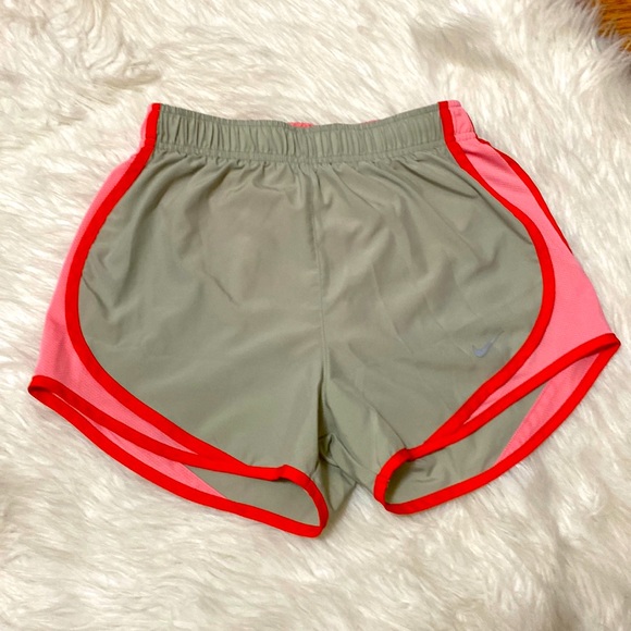 Nike Tempo DRI-FIT Shorts - Picture 1 of 8